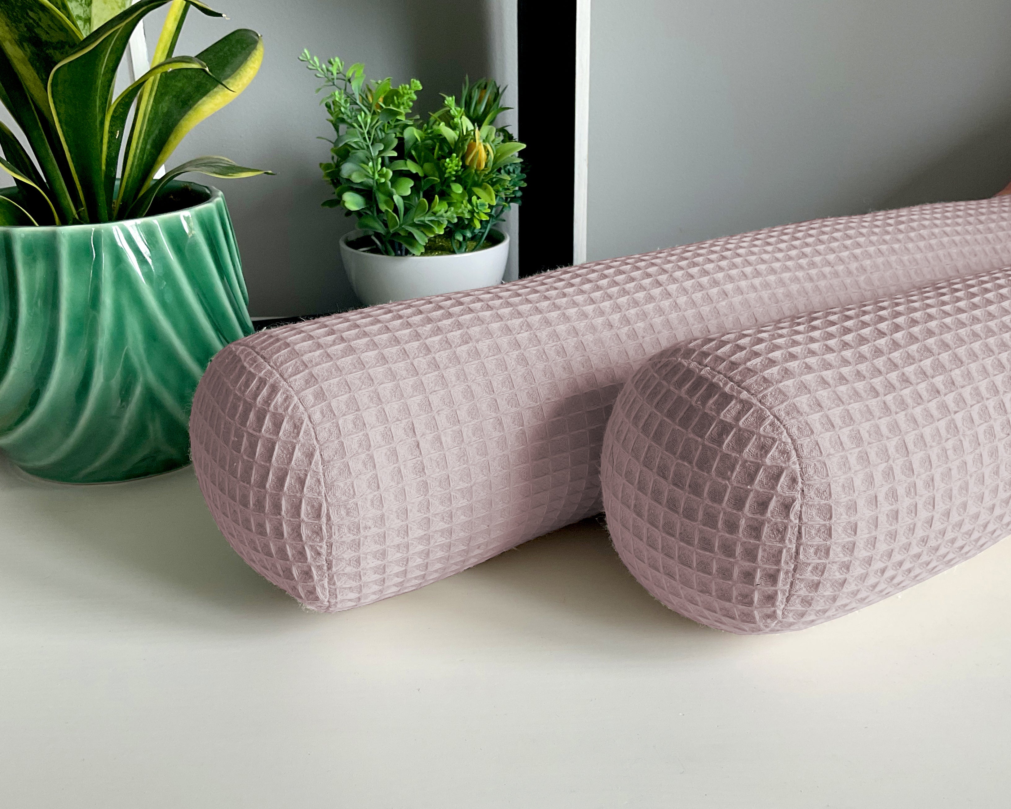 Protective roll | Change table role | Dirty pink