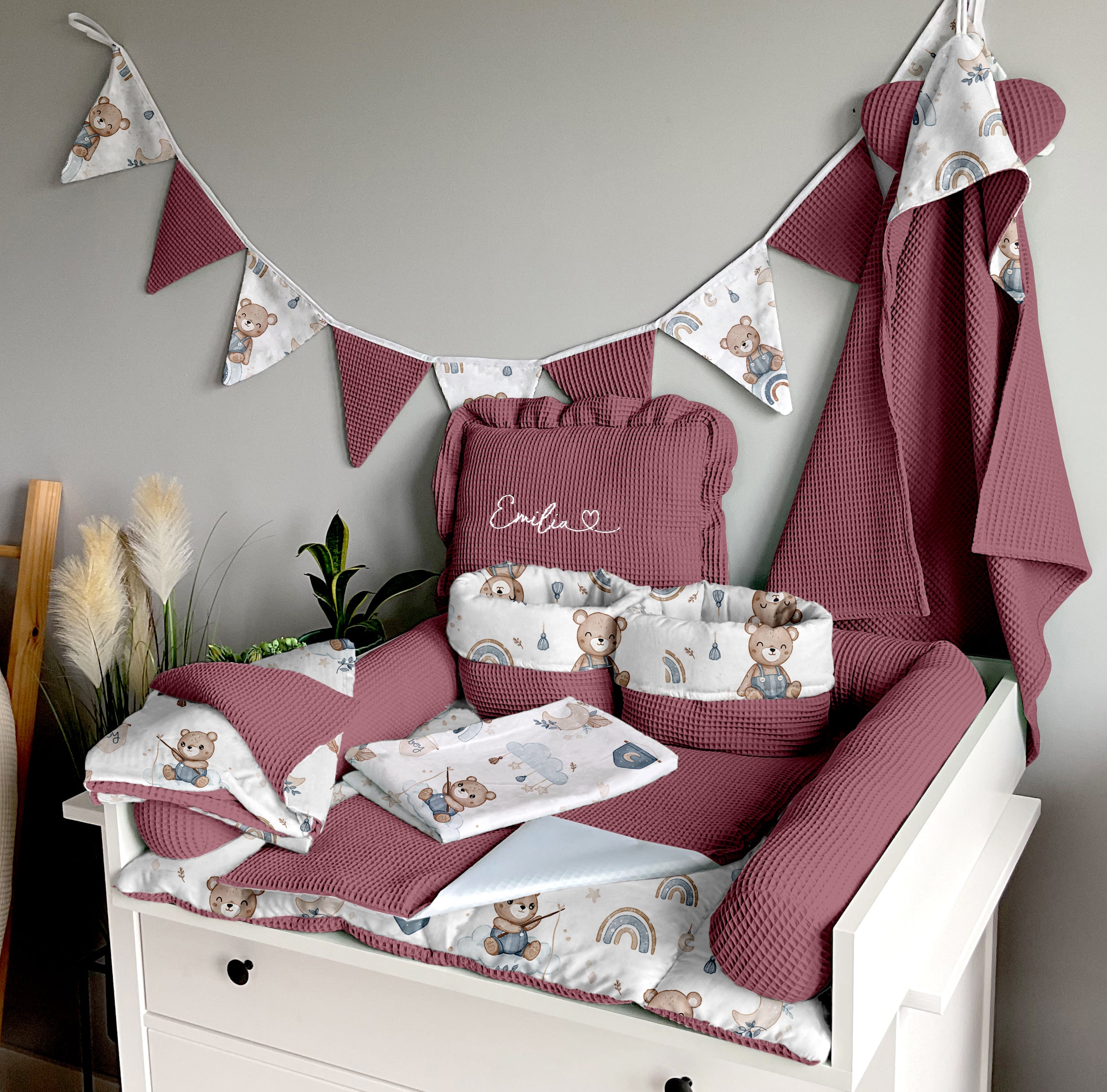 Changing mat | Dreams of sleepy bears and blueberry