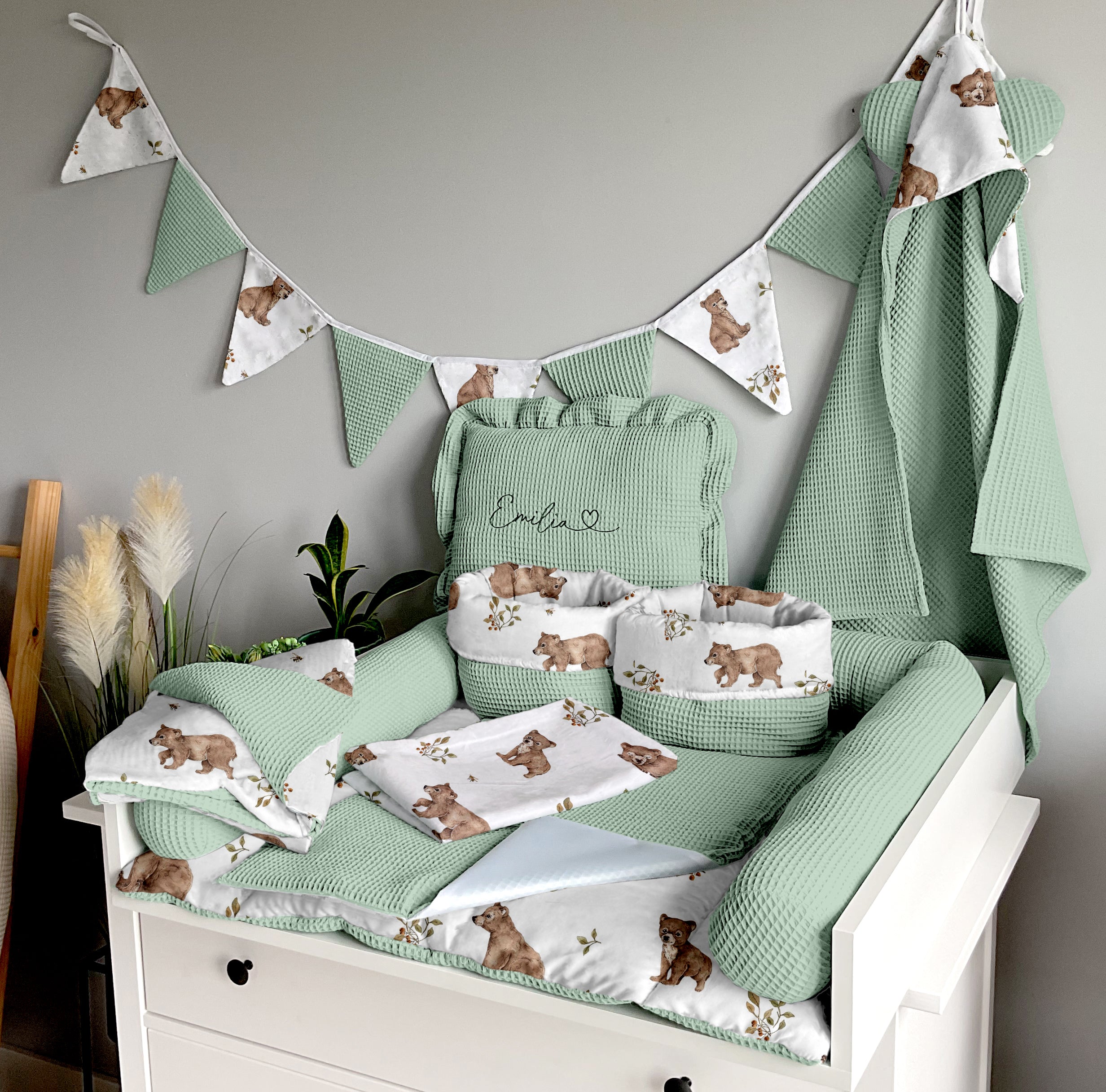 Changing mat | Bears and Dirty mint