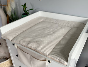 Wickelauflage mit abnehmbaren Bezug und wasserdichter Matratze - Changing mat with snaps | Beige Frotte-SleepeSheep- - SleepeSheep