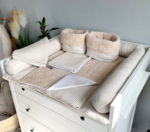 Wickelauflage mit abnehmbaren Bezug und wasserdichter Matratze - Changing mat with snaps | Beige Frotte-SleepeSheep-Set 5-50cm W 70cm H- - SleepeSheep