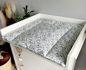 Wickelauflage mit abnehmbaren Bezug und wasserdichter Matratze - Changing mat | Mini Eukalyptus (Roll in pattern)-SleepeSheep-Set 1-50cm W 70cm H- - SleepeSheep