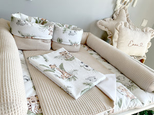 Wickelauflage mit abnehmbaren Bezug und wasserdichter Matratze - Changing mat | set of 6 elements | Safari-SleepeSheep- - SleepeSheep