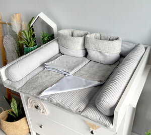 Wickelauflage mit abnehmbaren Bezug und wasserdichter Matratze - Changing mat with snaps | Grey Frotte-SleepeSheep-Set 4-50cm W 70cm H- - SleepeSheep