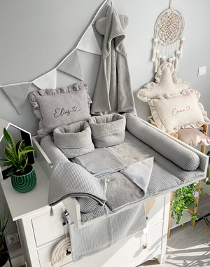 Wickelauflage mit abnehmbaren Bezug und wasserdichter Matratze - Changing mat with snaps | Grey Frotte-SleepeSheep- - SleepeSheep