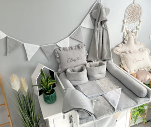 Wickelauflage mit abnehmbaren Bezug und wasserdichter Matratze - Changing mat with snaps | Grey Frotte-SleepeSheep- - SleepeSheep