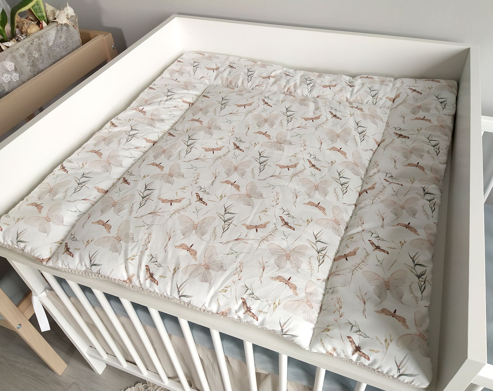 Wickelauflage mit abnehmbaren Bezug und wasserdichter Matratze - Changing mat | Moths-SleepeSheep-Set 1-50cm W 70cm H- - SleepeSheep