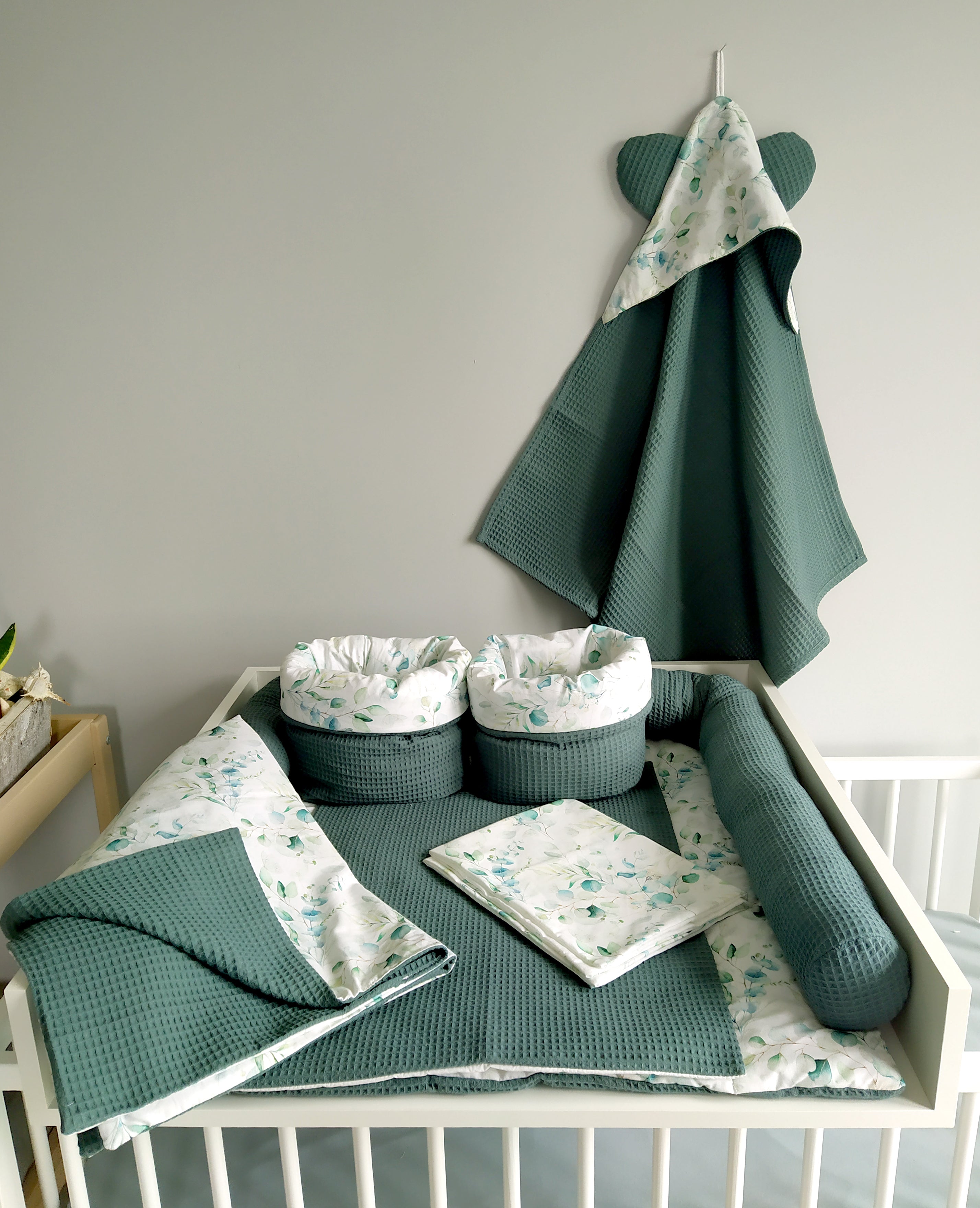 Wickelauflage mit abnehmbaren Bezug und wasserdichter Matratze - Changing mat | Eukalyptus-SleepeSheep-Set 6-50cm W 70cm H- - SleepeSheep