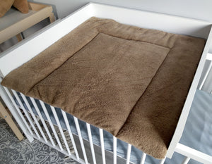 Wickelauflage mit abnehmbaren Bezug und wasserdichter Matratze - Changing mat | Dark beige Frotte-SleepeSheep- - SleepeSheep