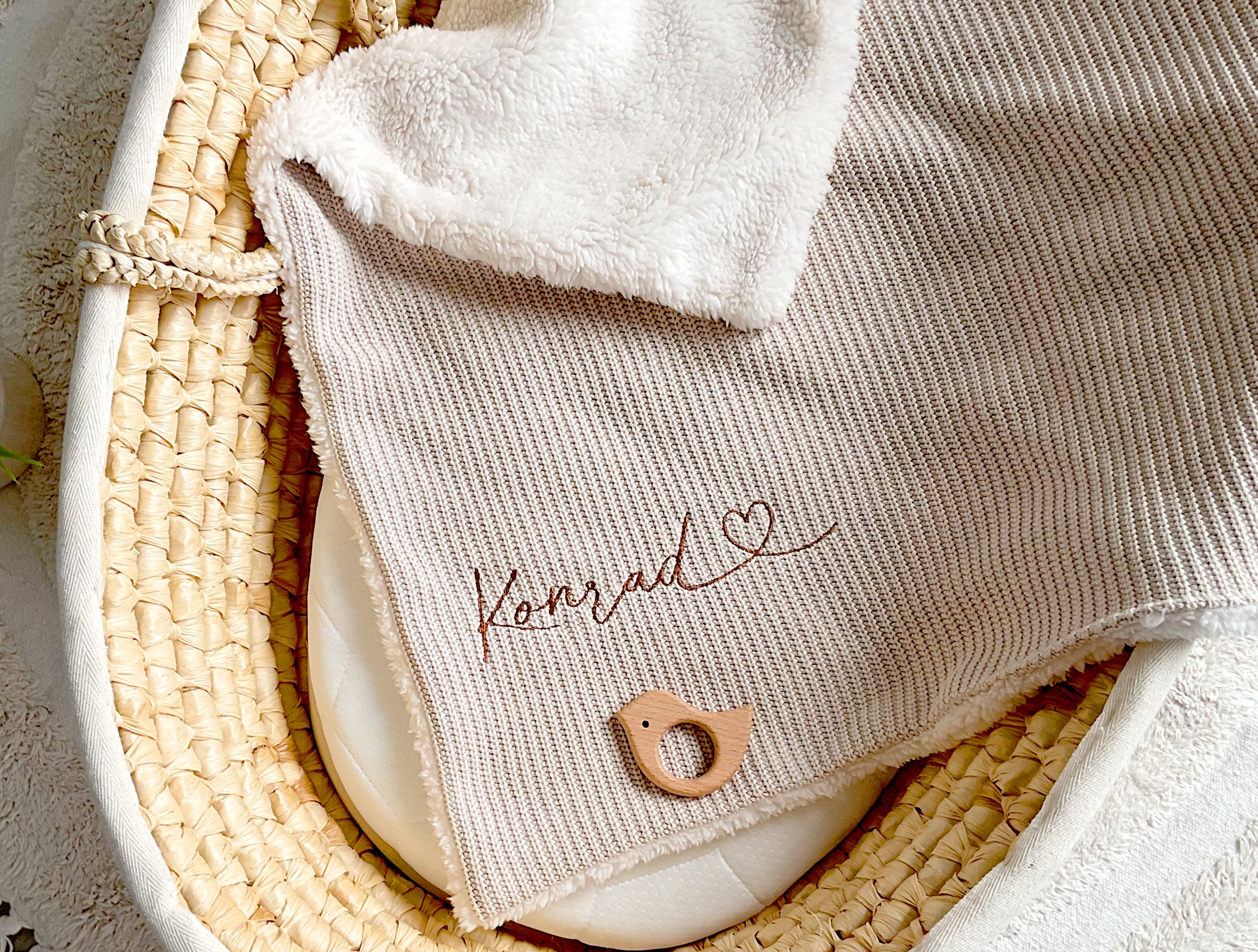 Knitted baby blanket with name | Winter blanket