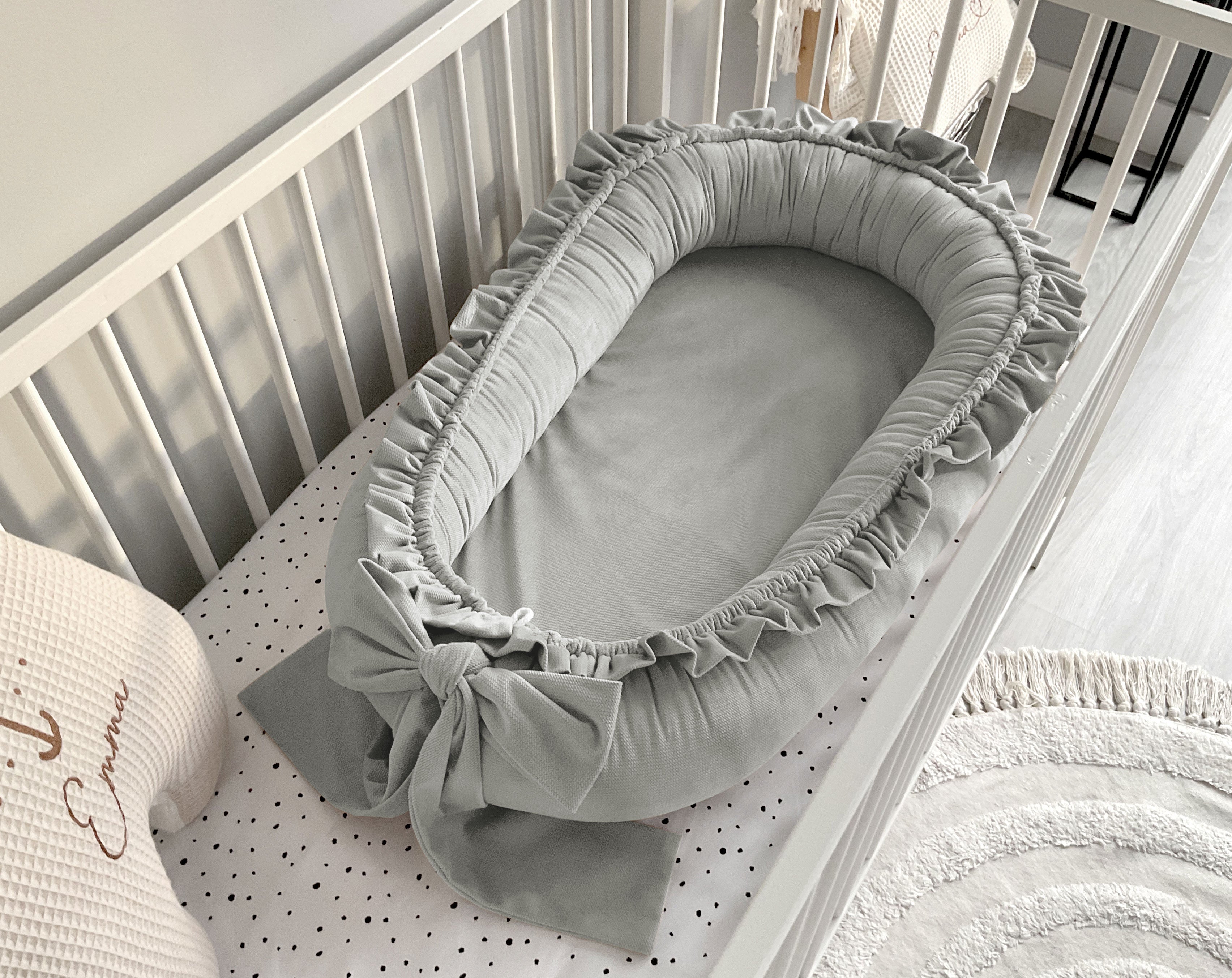 Babynest Velvet Grey