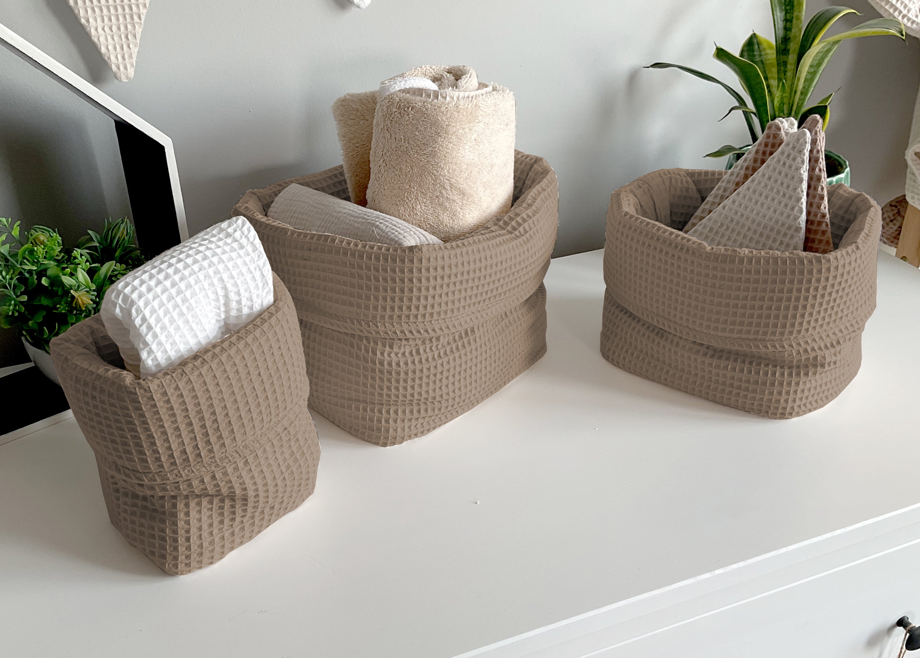 Basket, organizer for changing table | Brown - SleepeSheep