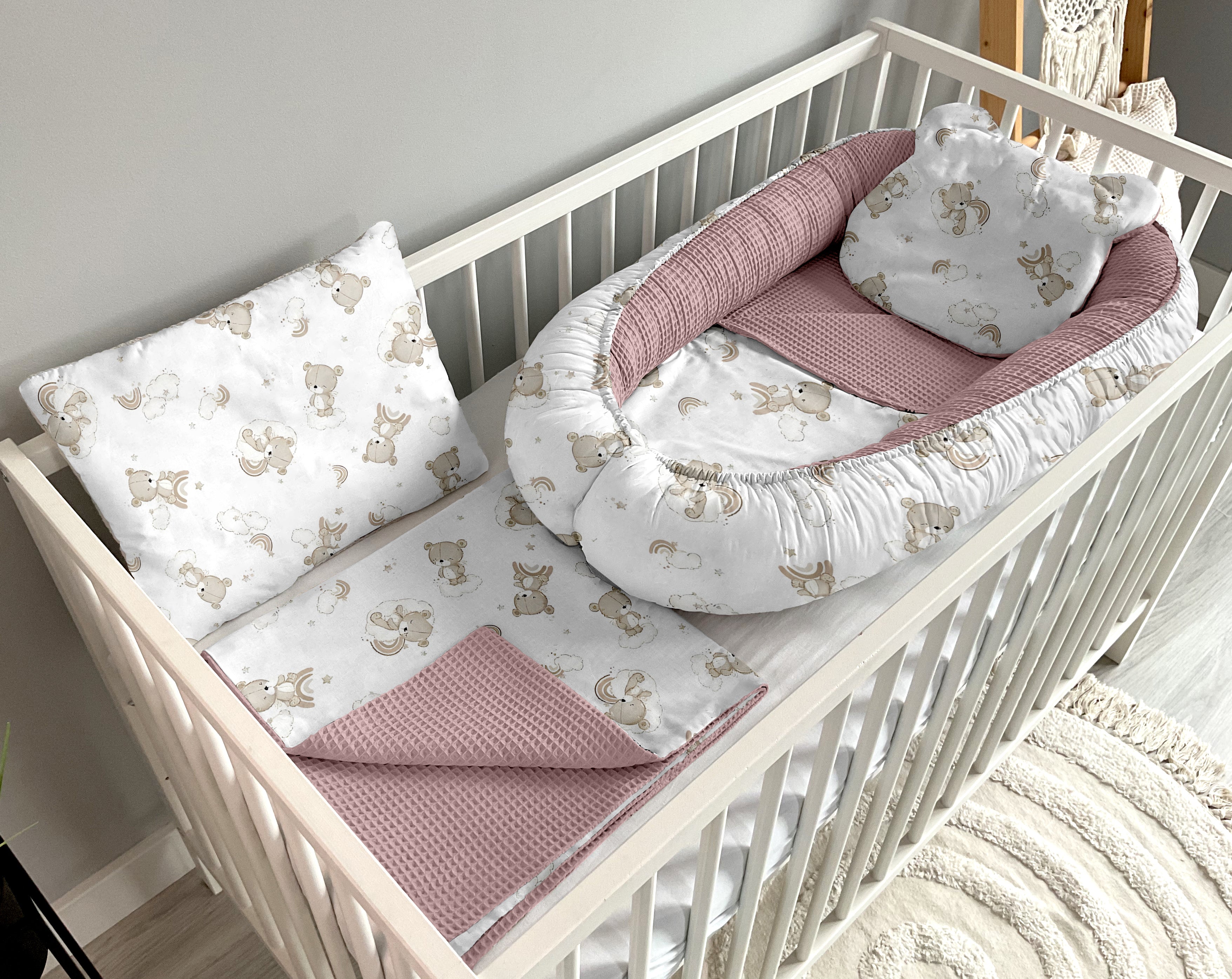 Babynest 5 piece set | Teddy bears and rainbow plus dirty pink