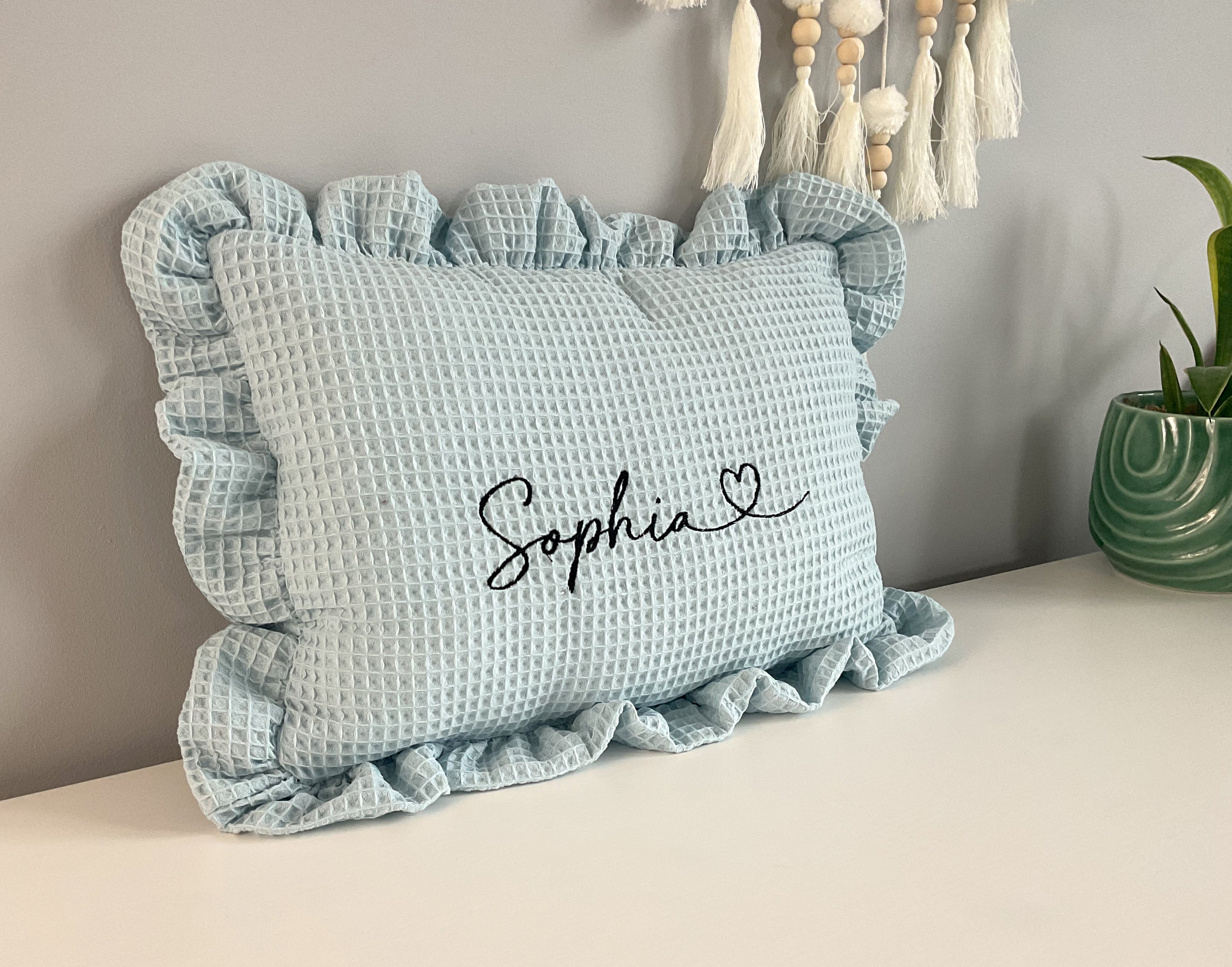 Pillow with a name for a child | Birthday gift | Babyshower gift | Grey - SleepeSheep